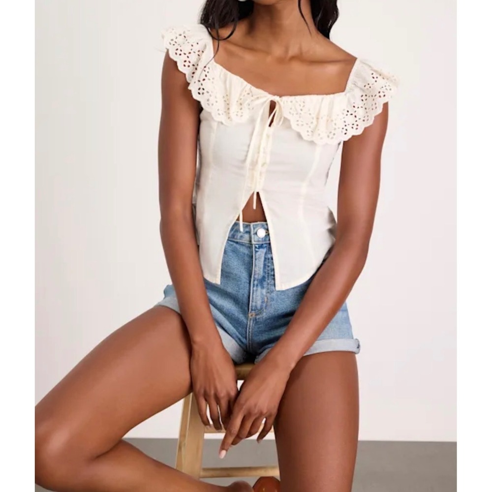 Lulus Alesana Ivory Eyelet Embroidered Button Front Off Shoulder Top NWT M FLAW
